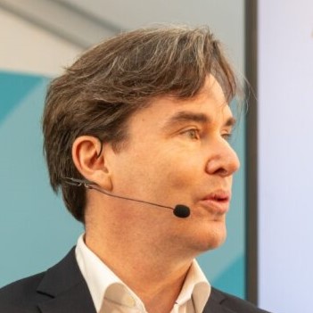  Daniel Strand